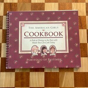 VINTAGE 1990 The American Girls Cookbook